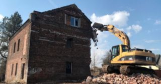 Демонтаж кирпичного дома Канск, цена от 2931 руб.
