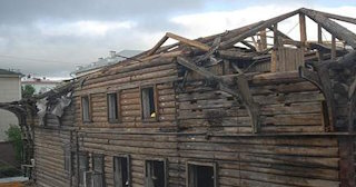 Демонтаж деревянных конструкций в Канске - расценки от 1029 рублей - Сварной-Кнс
